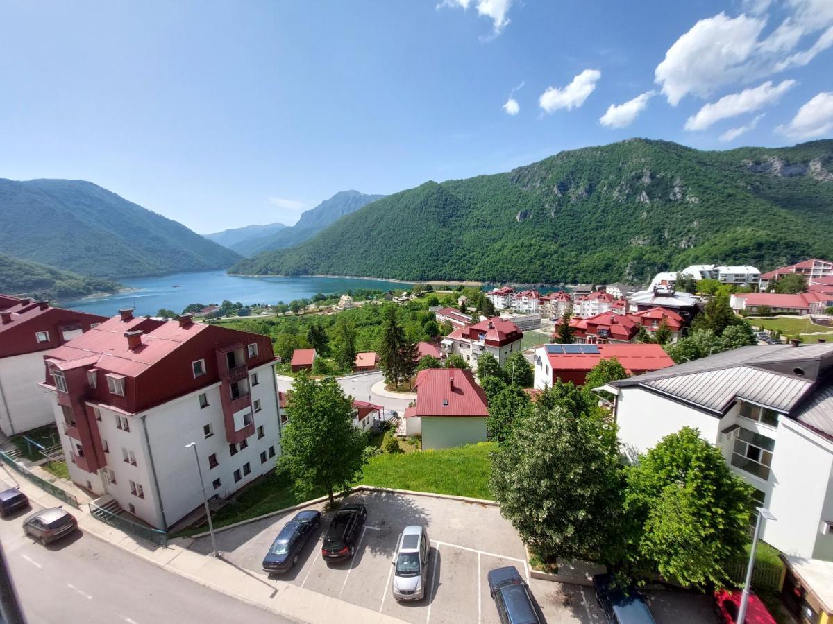 Apartman Bujisic Плужине Екстериор снимка
