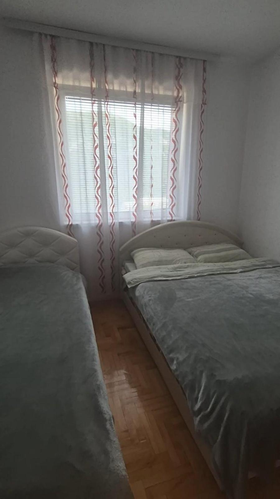 Apartman Bujisic Плужине Екстериор снимка